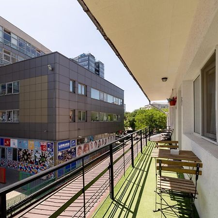 Downtown Victoria Studios By Citybookings 부쿠레슈티 외부 사진