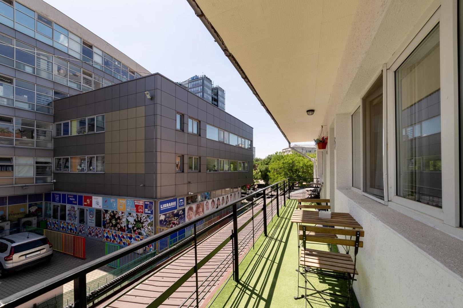 Downtown Victoria Studios By Citybookings 부쿠레슈티 외부 사진